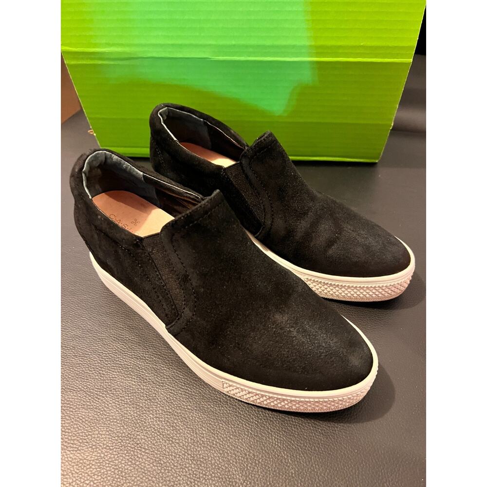 Calson Allie Women's Sneakers Hidden Wedge Shoe Black Suede Size 6